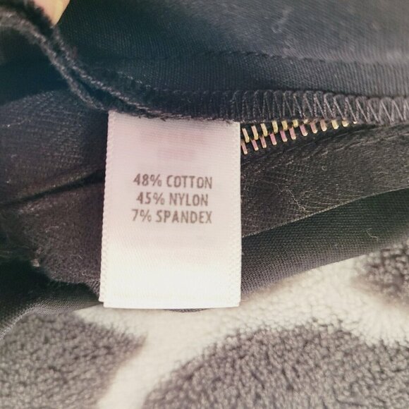 St. John Collection Ankle Zip Black Slim High Rise Pants Size 6 Preppy Office - Picture 8 of 9